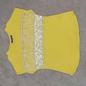 3/$20 Yellow Floral Glitter Apt 9 T-Shirt Large